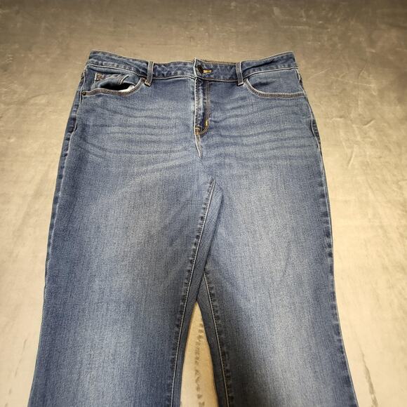 Old Navy Jeans Womens 14 Blue Medium Wash Kicker Boot-Cut Mid-Rise Stretch Denim - Picture 2 of 10